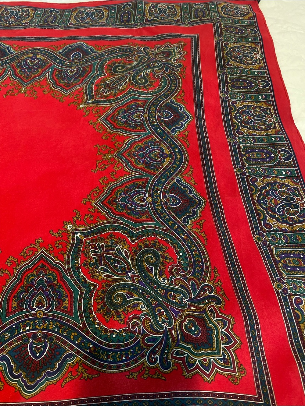 Yves Saint Laurent Red Paisley Silk Scarf.  Vintage, - Picture 4 of 9